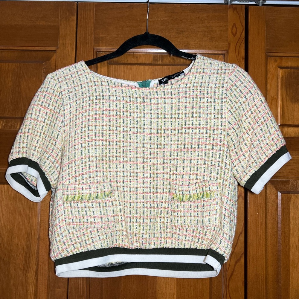 ZARA KNIT CROP TOP